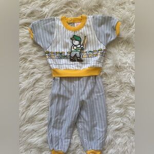 Vintage boys baseball Yellow and Gray onesie. 12 months